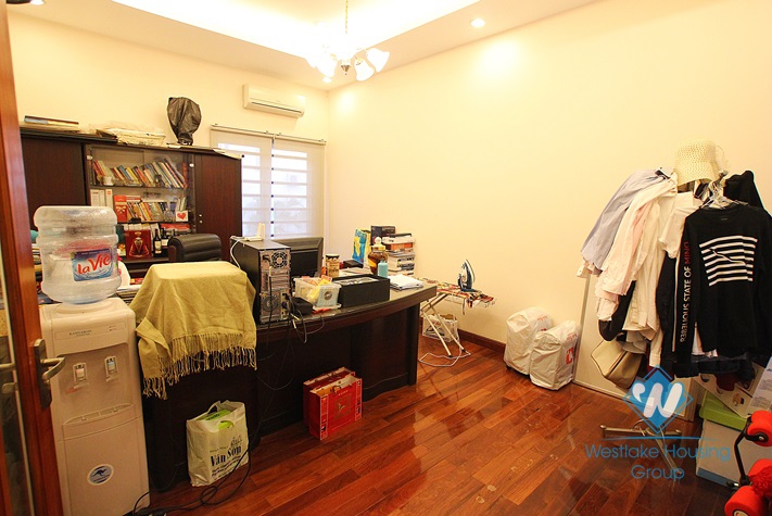 Nice house for rent Vuon Dao area, Tay Ho district, Hanoi
